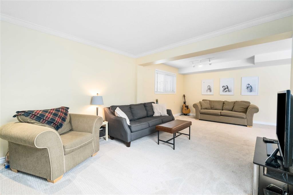 1647 MILLS Street, Sarnia, Ontario, Canada