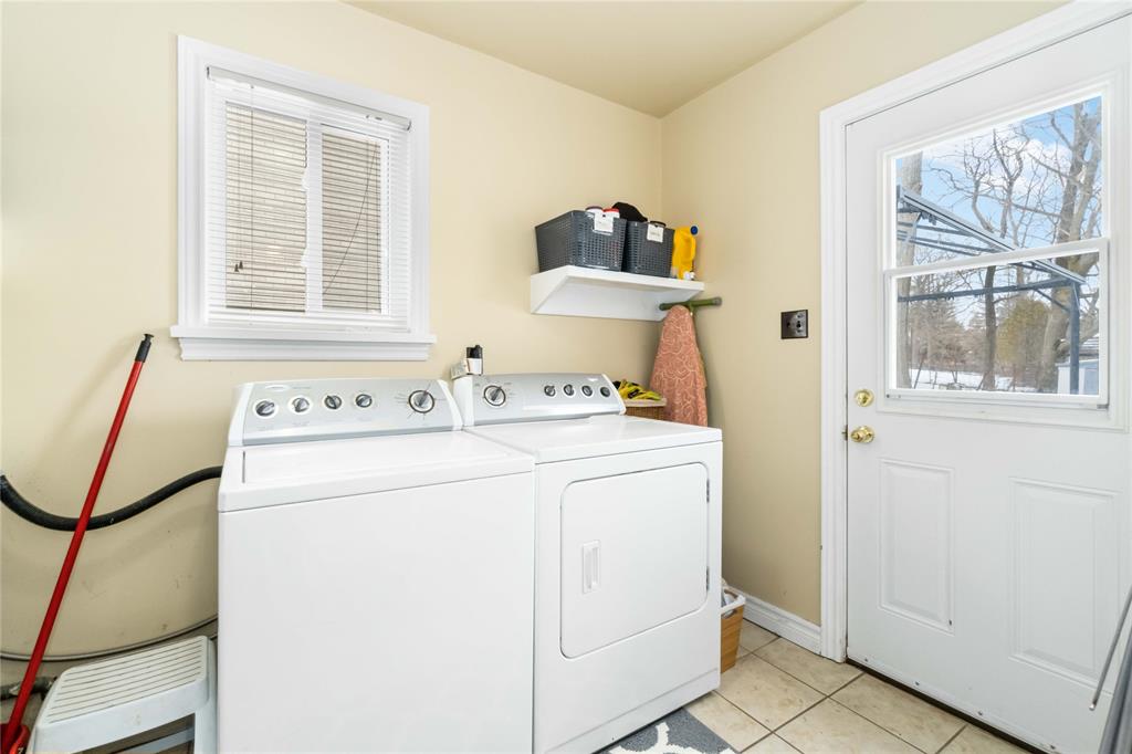1647 MILLS Street, Sarnia, Ontario, Canada