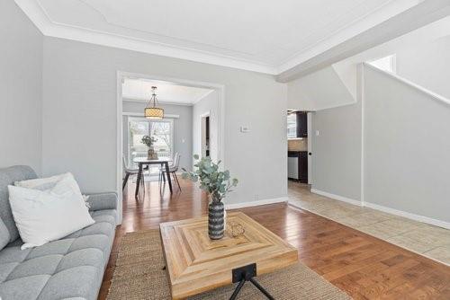 234 MACKENZIE Street North, Sarnia, Ontario, Canada