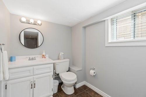 234 MACKENZIE Street North, Sarnia, Ontario, Canada