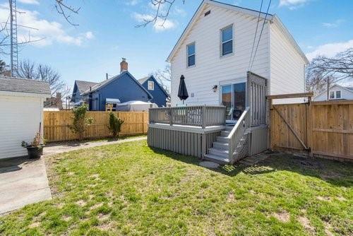 234 MACKENZIE Street North, Sarnia, Ontario, Canada