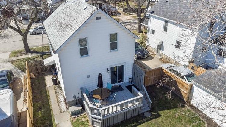 234 MACKENZIE Street North, Sarnia, Ontario, Canada