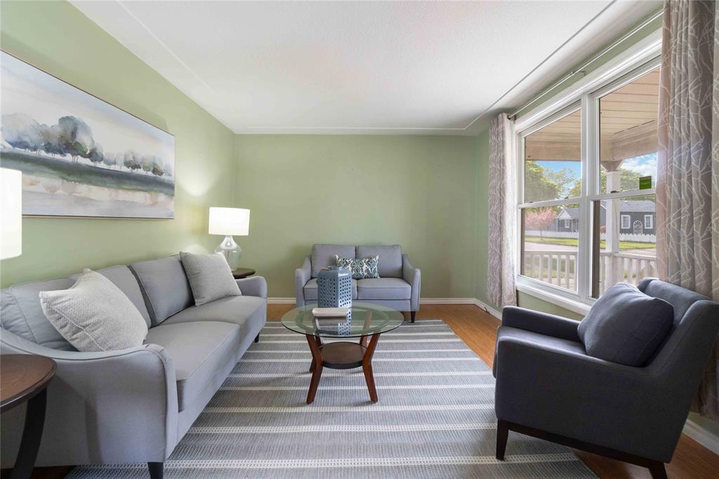 230 NELSON Street, Sarnia, Ontario, Canada photo 3