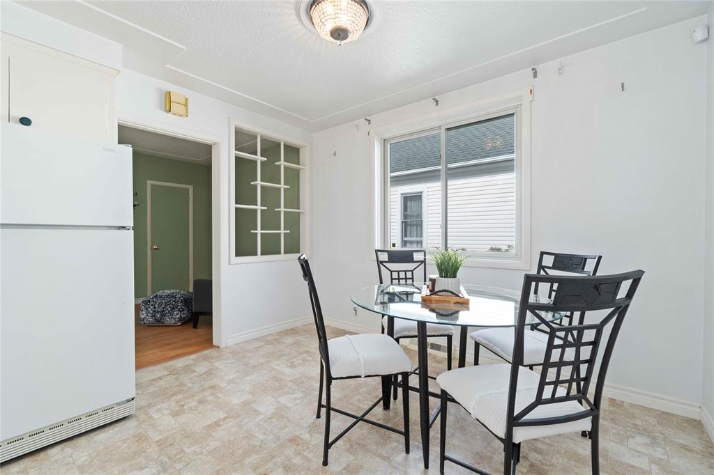 230 NELSON Street, Sarnia, Ontario, Canada photo 9