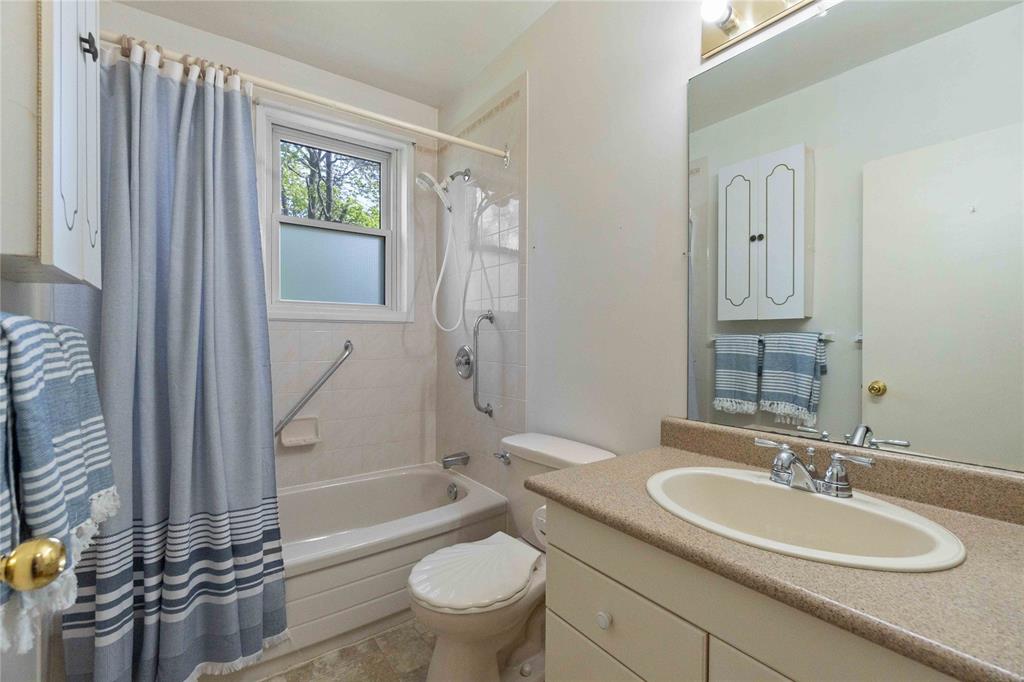 230 NELSON Street, Sarnia, Ontario, Canada photo 16