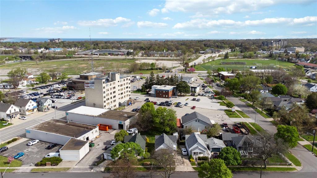 230 NELSON Street, Sarnia, Ontario, Canada photo 42