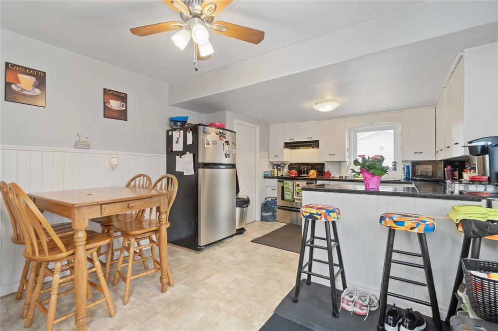 749 ALEXANDER Street, Sarnia, Ontario, Canada photo 2