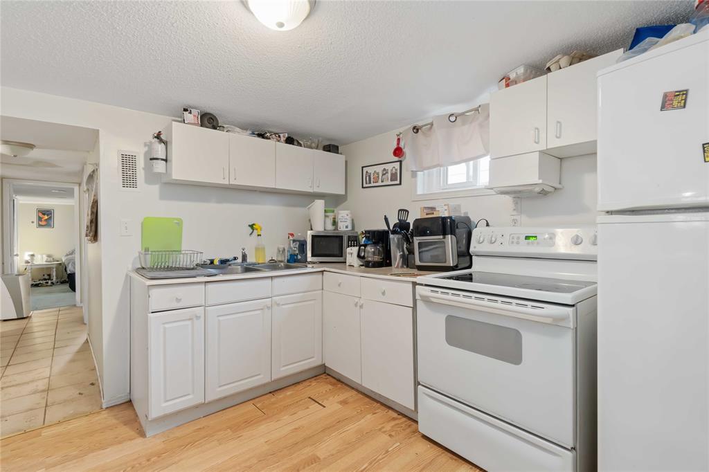 749 ALEXANDER Street, Sarnia, Ontario, Canada photo 22