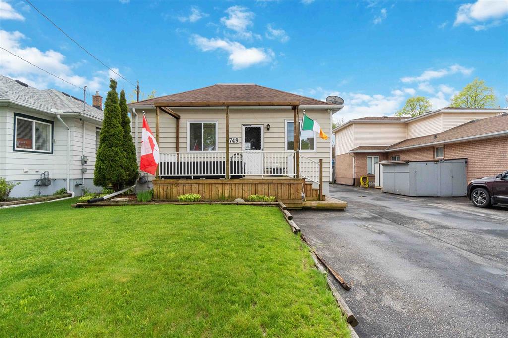 749 ALEXANDER Street, Sarnia, Ontario, Canada photo 32