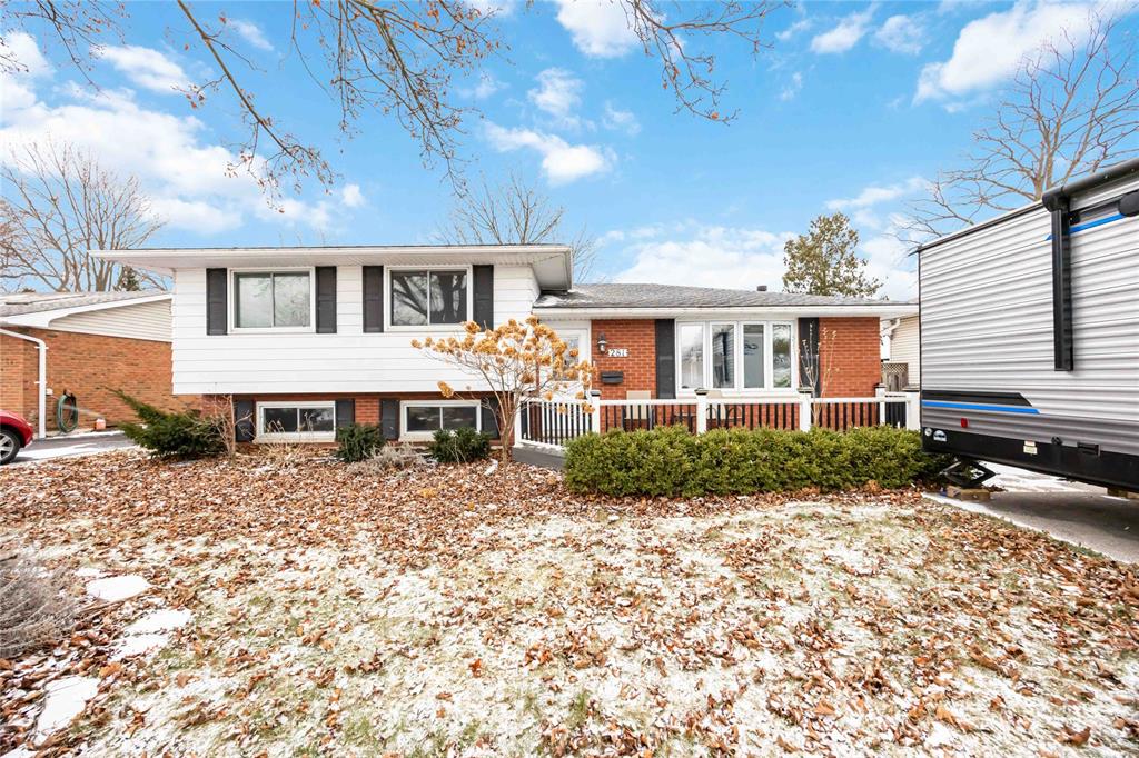 281 Clairwood Crescent, St. Clair, Ontario, Canada