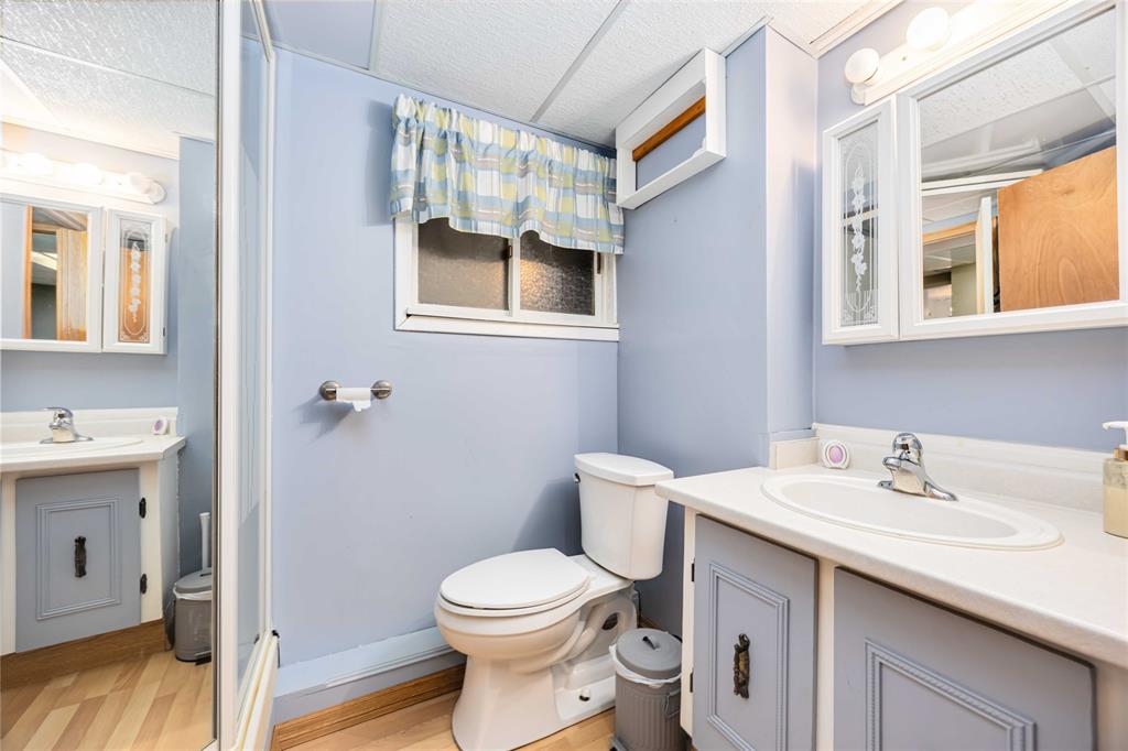 281 Clairwood Crescent, St. Clair, Ontario, Canada