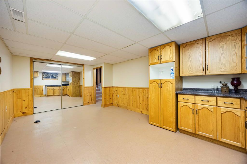281 Clairwood Crescent, St. Clair, Ontario, Canada