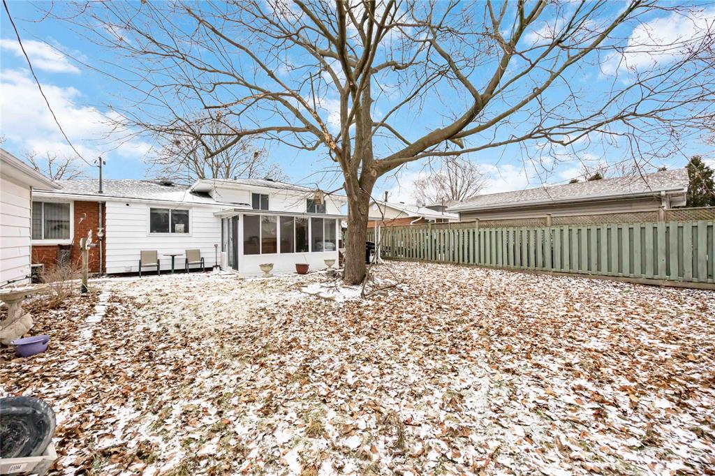 281 Clairwood Crescent, St. Clair, Ontario, Canada