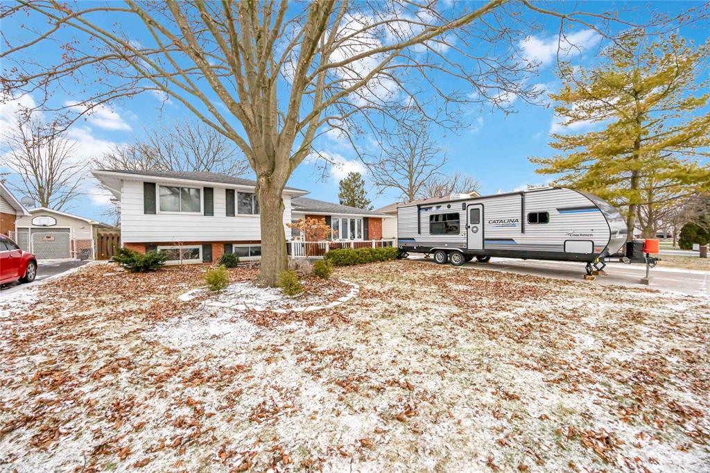 281 Clairwood Crescent, St. Clair, Ontario, Canada