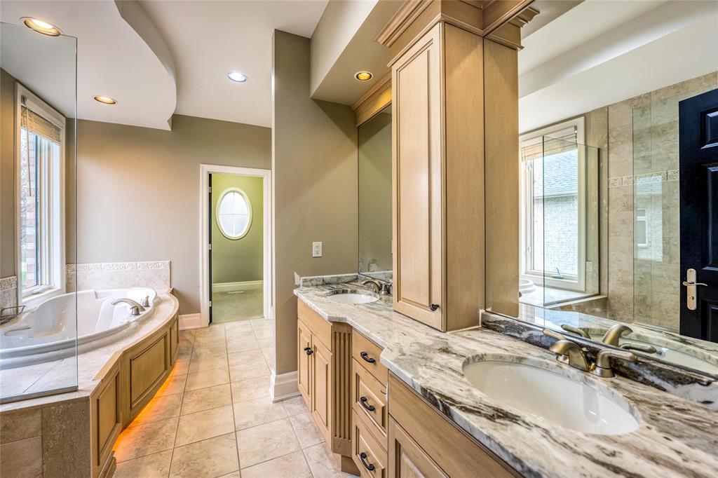 1671 MODELAND Road, Sarnia, Ontario, Canada photo 19