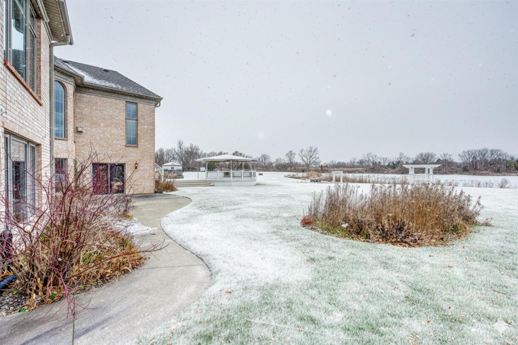 1671 MODELAND Road, Sarnia, Ontario, Canada photo 44