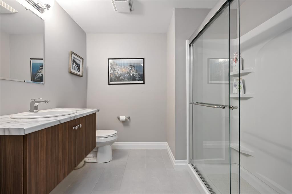 145 Lizucha Drive, Sarnia, Ontario, Canada photo 31