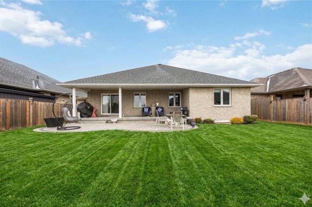 145 Lizucha Drive, Sarnia, Ontario, Canada photo 38