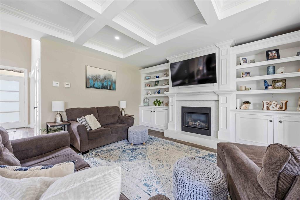 1000 Erica Court, Sarnia, Ontario, Canada photo 6