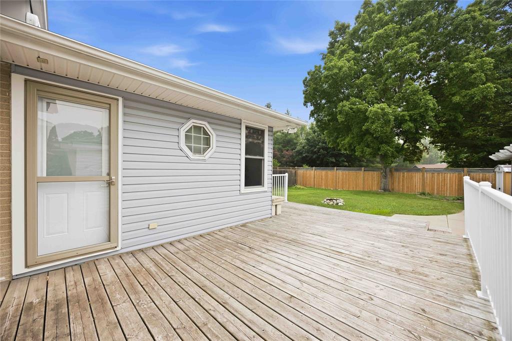 1134 O'Rae Avenue, Sarnia, Ontario, Canada photo 32