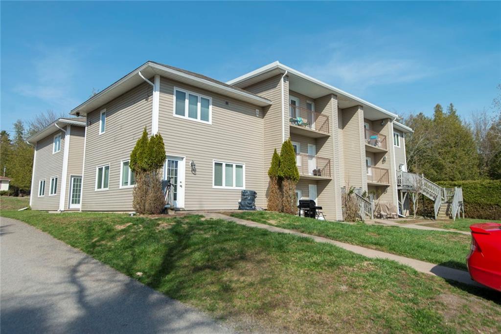 25 Frances Avenue Unit# 9, Rothesay New Brunswick, Canada
