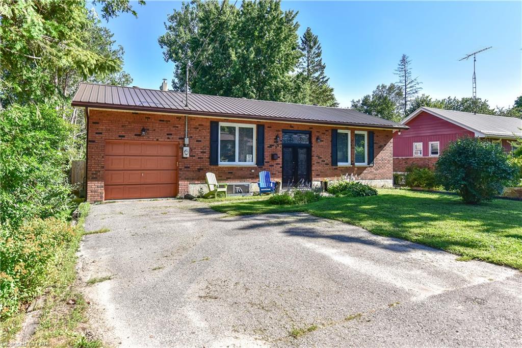 55 GRAY Street, Coldwater Ontario, Canada