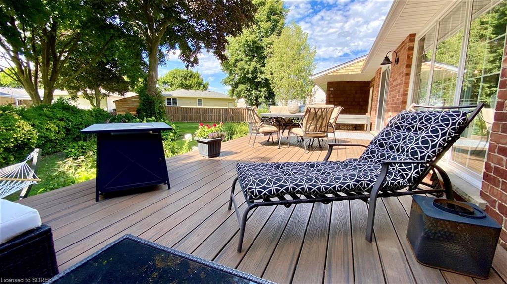 9 APPLETREE Court, Simcoe, Ontario, Canada