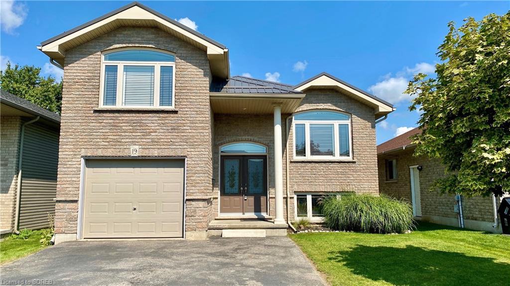 19 LANDON Avenue, Simcoe, Ontario, Canada