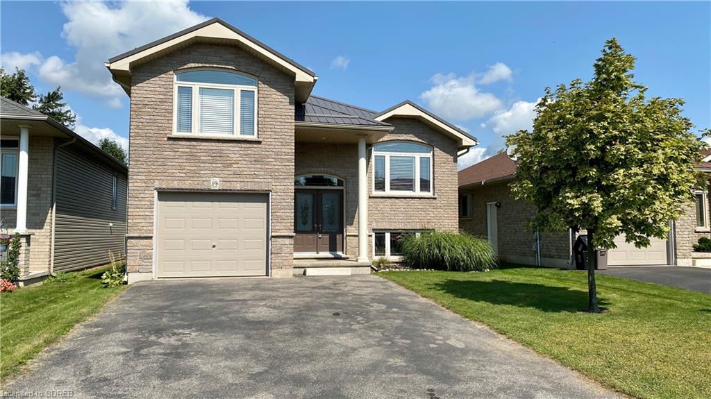 19 LANDON Avenue, Simcoe, Ontario, Canada