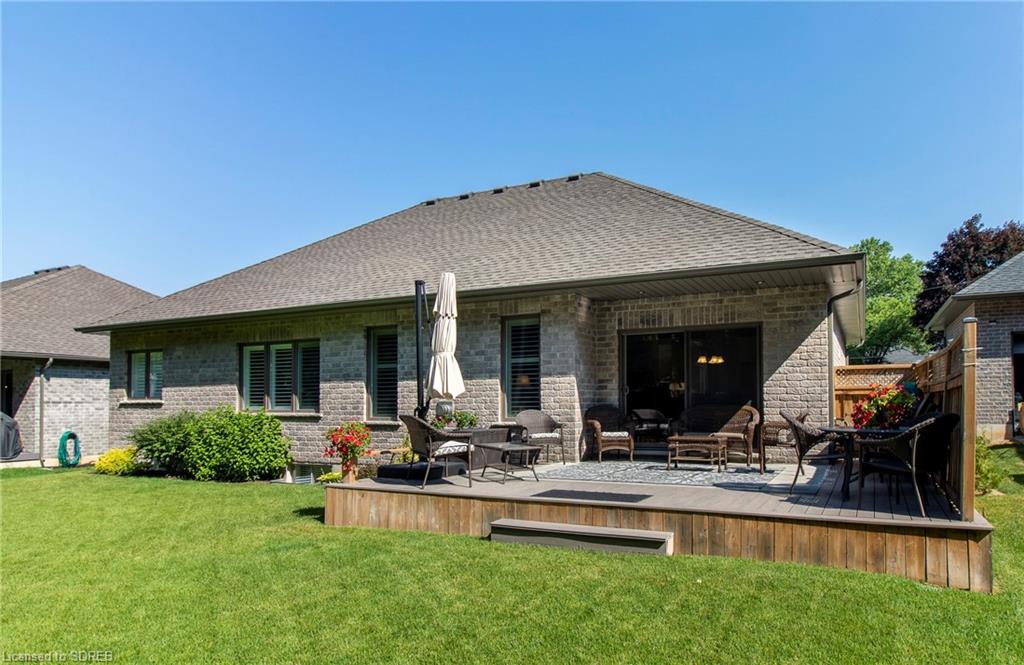 6 LYNNDALE Road, Simcoe, Ontario, Canada