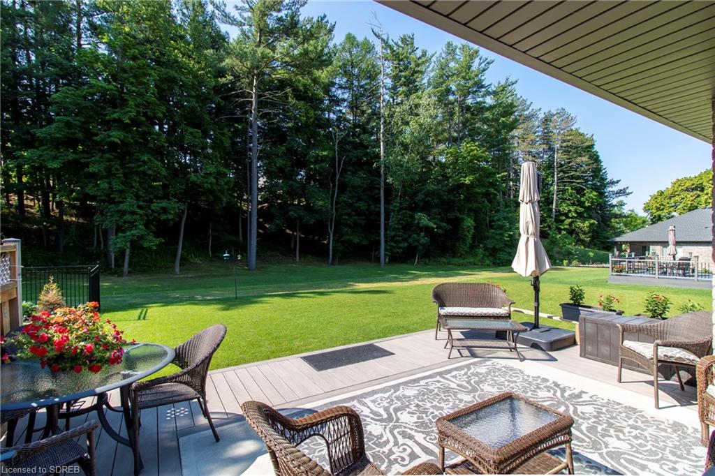 6 LYNNDALE Road, Simcoe, Ontario, Canada