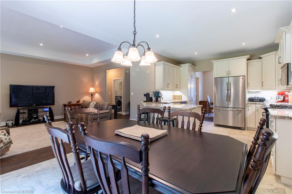 6 LYNNDALE Road, Simcoe, Ontario, Canada