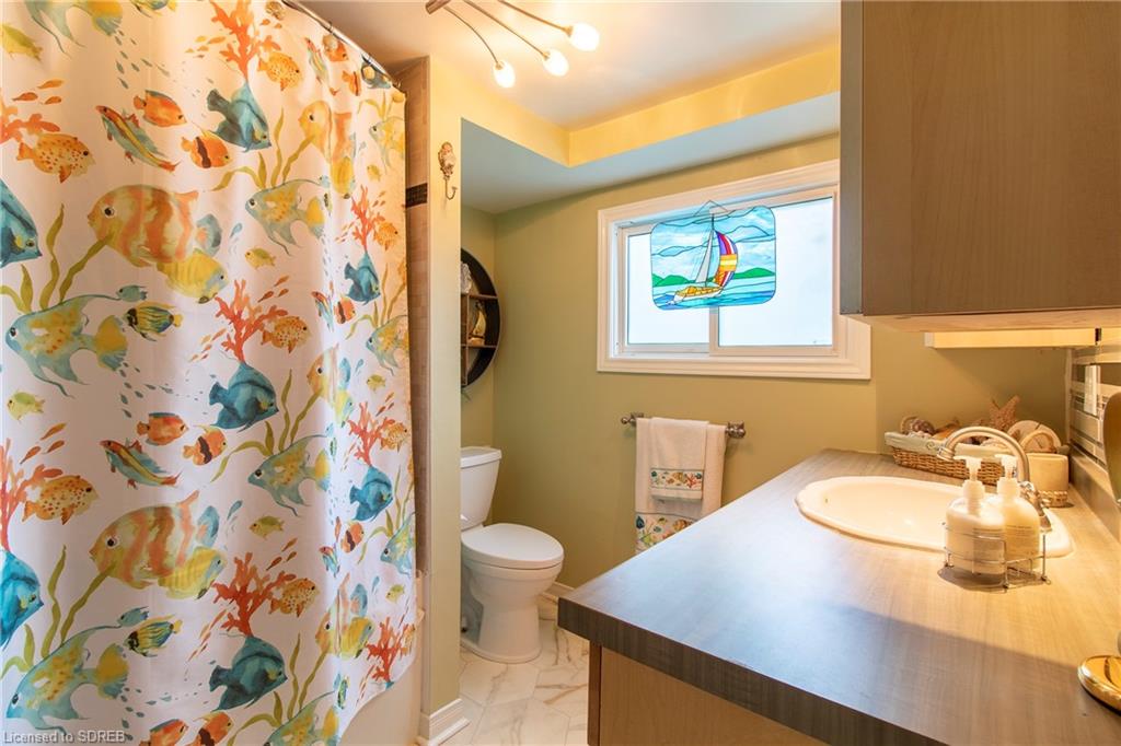 10 RAMONA Crescent, Port Dover, Ontario, Canada