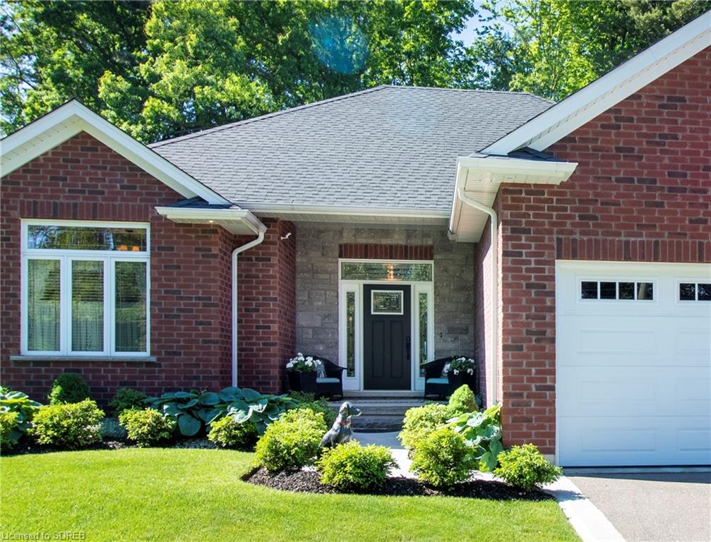 10 LYNNDALE Road, Simcoe, Ontario, Canada