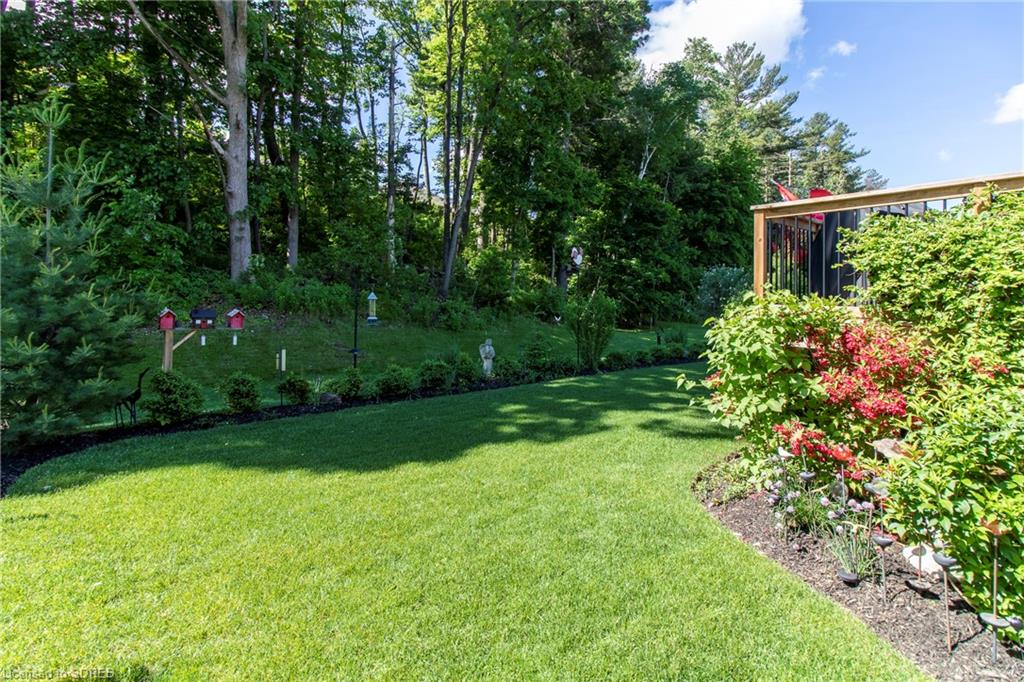 10 LYNNDALE Road, Simcoe, Ontario, Canada