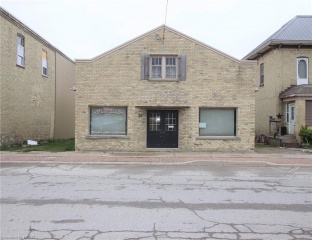 24 GOSHEN Street N, Zurich Ontario, Canada