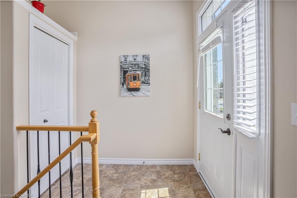 142 VIRGINIA Street, Kingston, Ontario, Canada