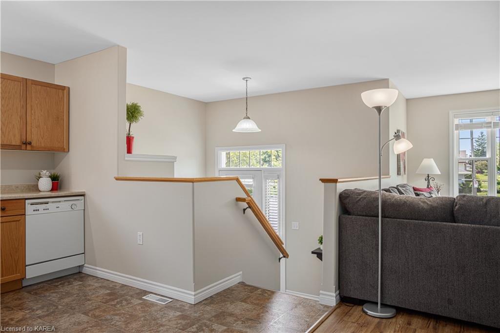 142 VIRGINIA Street, Kingston, Ontario, Canada