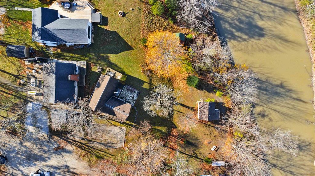 3968 DELMAGE Avenue, Plympton-Wyoming, Ontario, Canada
