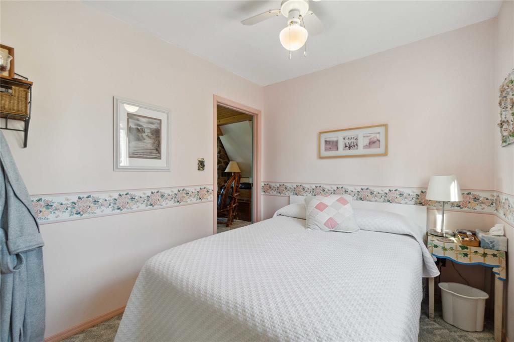 3968 DELMAGE Avenue, Plympton-Wyoming, Ontario, Canada