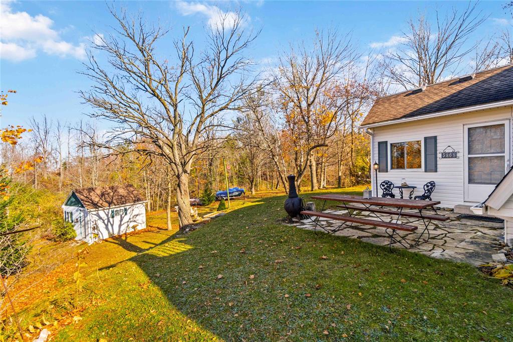 3968 DELMAGE Avenue, Plympton-Wyoming, Ontario, Canada