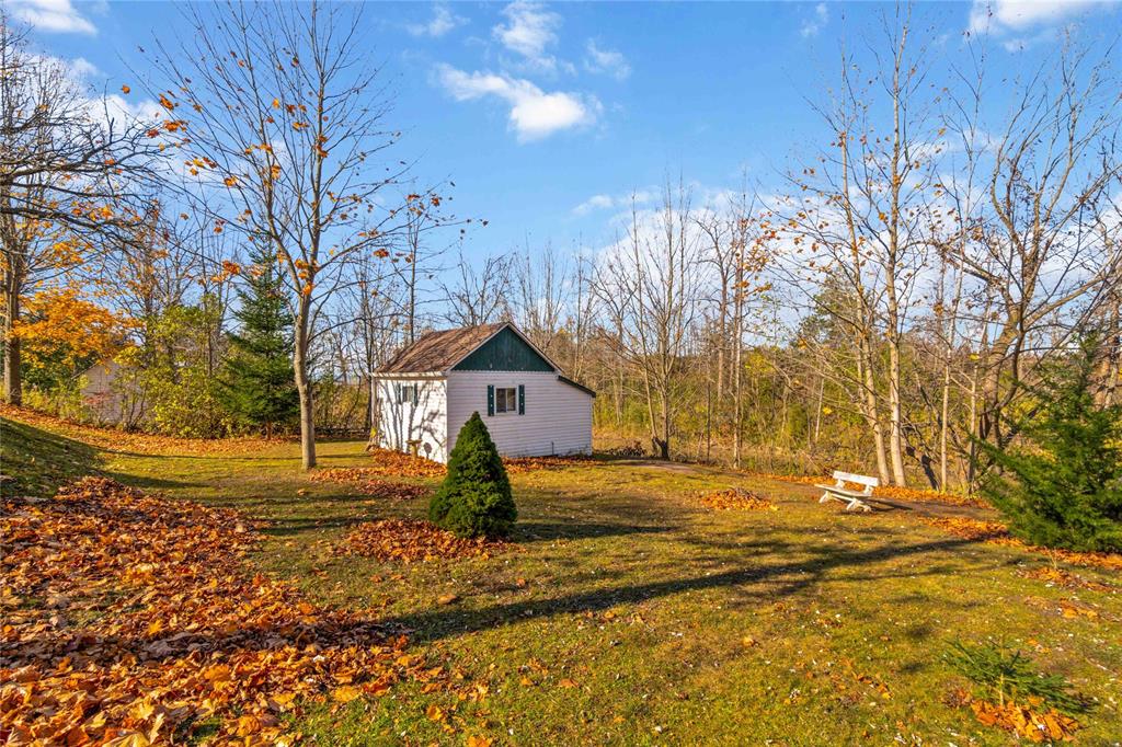 3968 DELMAGE Avenue, Plympton-Wyoming, Ontario, Canada