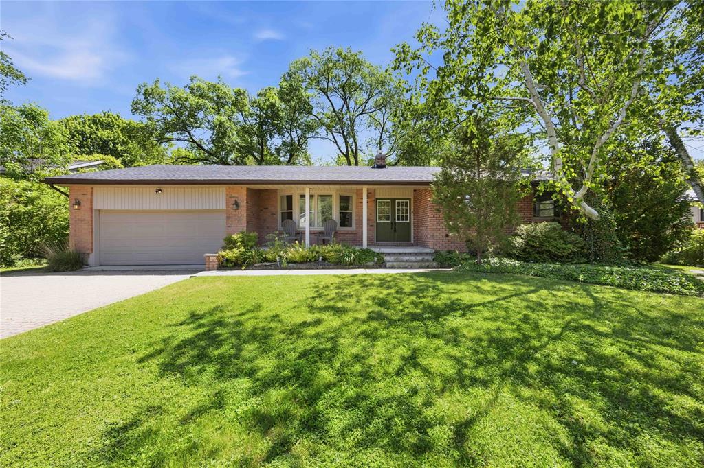 9648 WAKEFIELD Street, Lambton Shores, Ontario, Canada photo 1