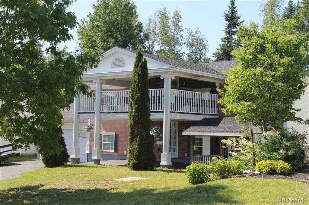 41 Granada Avenue, Fredericton New Brunswick, Canada