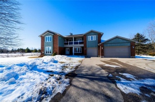 10439 SPRINGER HILL Road, Aylmer Ontario, Canada