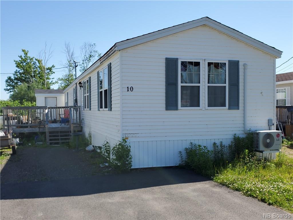 10 Black Duck Street, Lincoln, New Brunswick, Canada