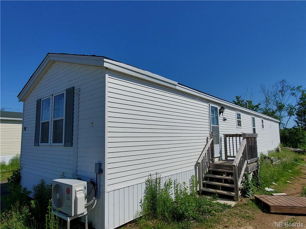 10 Black Duck Street, Lincoln, New Brunswick, Canada