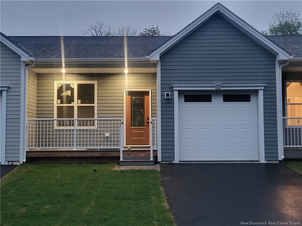 14 Edith Way, Fredericton New Brunswick, Canada