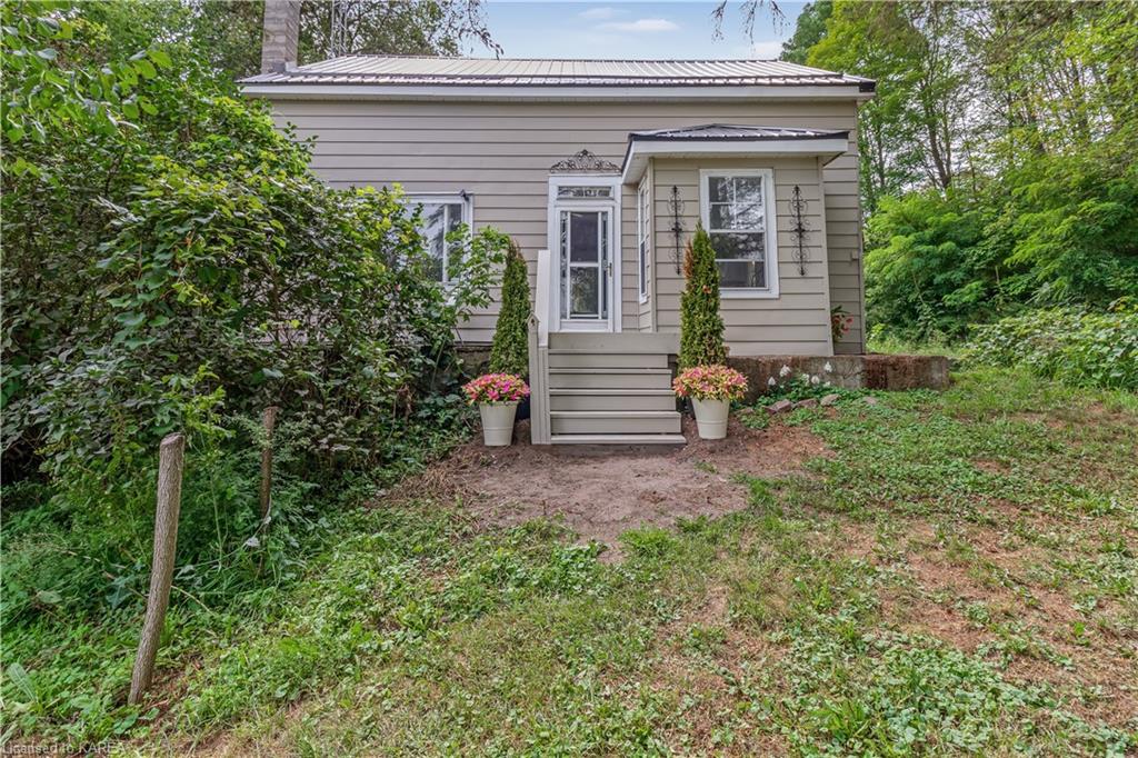 20 STEWART Street, Leeds & 1000 Islands Township, Ontario, Canada