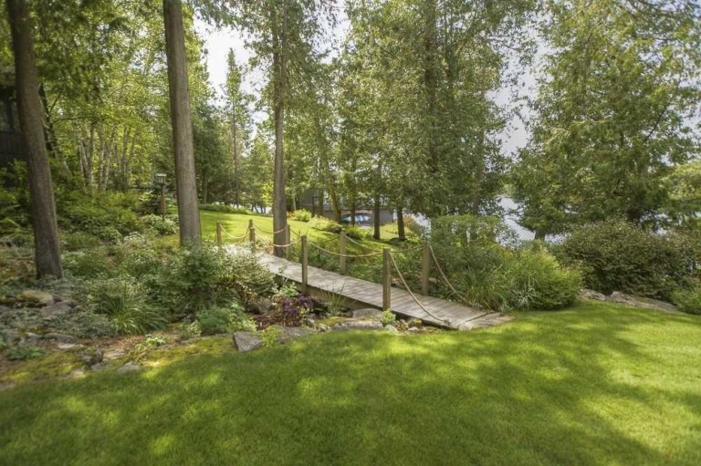 344 & 350 Indian Point Rd, Coboconk (Hwy 35 & Grandy), Coboconk Ontario, Canada